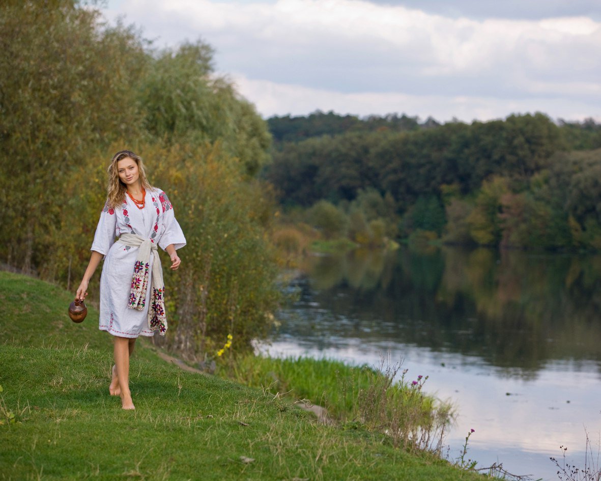 Nude girl Slavic women in Karaj