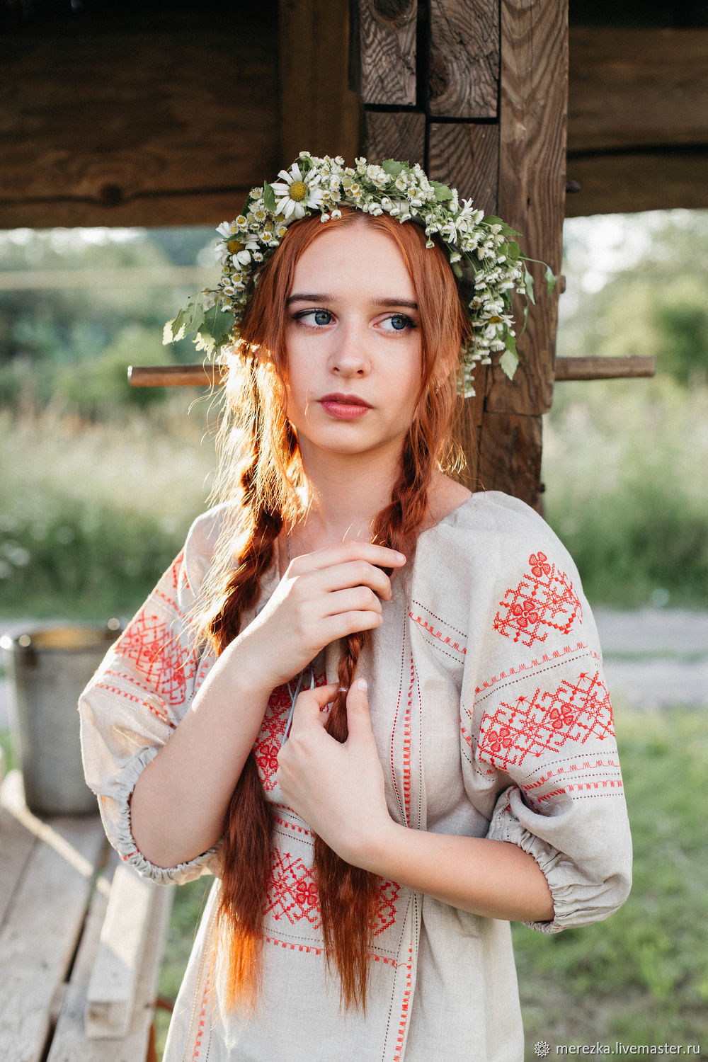 Girls in Slavic costumes in Karaj