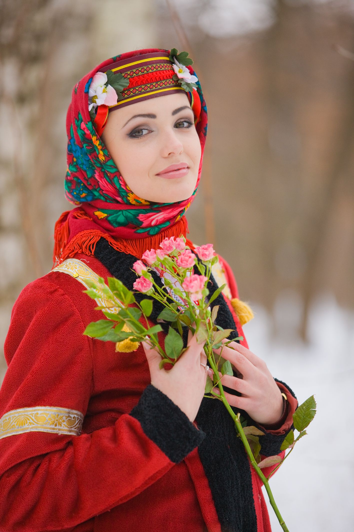 Sexy girl Girls in Slavic costumes in Karaj
